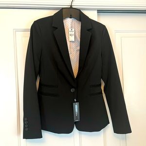 New With Tags Women’s Express Blazer/Suit Jacket